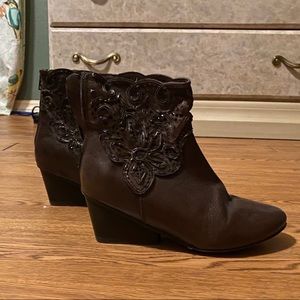 Sesto Meucci leather booties